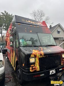 2007 Mt45 All-purpose Food Truck Awning New York Diesel Engine for Sale