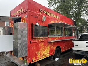 2007 Mt45 All-purpose Food Truck Cabinets New York Diesel Engine for Sale