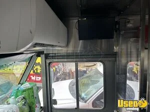 2007 Mt45 All-purpose Food Truck Exterior Customer Counter New York Diesel Engine for Sale