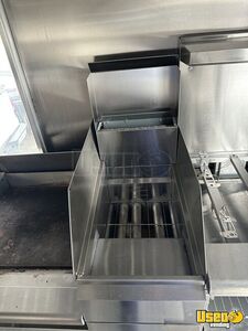 2007 Mt45 All-purpose Food Truck Fresh Water Tank New York Diesel Engine for Sale