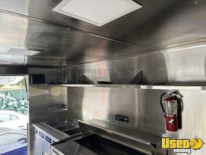 2007 Mt45 All-purpose Food Truck Hand-washing Sink New York Diesel Engine for Sale