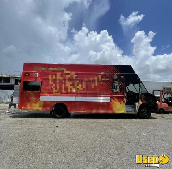 2007 Mt45 All-purpose Food Truck New York Diesel Engine for Sale