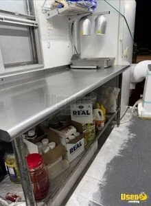 2007 Mt45 All-purpose Food Truck Prep Station Cooler Tennessee Diesel Engine for Sale