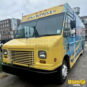 2007 Mt45 Chassis All-purpose Food Truck Concession Window Washington Diesel Engine for Sale