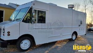 2007 Mt45 Chassis All-purpose Food Truck Diamond Plated Aluminum Flooring Missouri for Sale