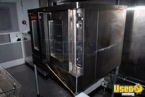 2007 Mt45 Chassis All-purpose Food Truck Shore Power Cord Colorado Diesel Engine for Sale
