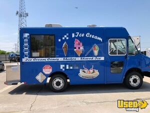 2007 Mt45 Ice Cream And Shaved Ice Truck Ice Cream Truck Texas Diesel Engine for Sale