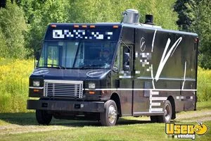 2007 Mt45 Pizza Food Truck New York Diesel Engine for Sale