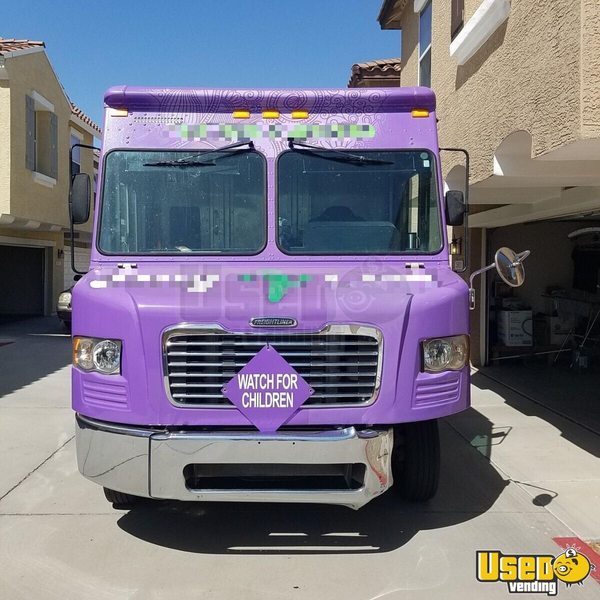 2007 Freightliner MT45 Diesel Step Van Ice Cream and Smoothie Truck for