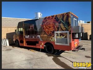 2007 Mt45 Step Van Kitchen Food Truck All-purpose Food Truck Insulated Walls Colorado Diesel Engine for Sale