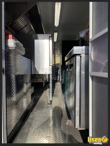 2007 Mt45 Step Van Kitchen Food Truck All-purpose Food Truck Prep Station Cooler Colorado Diesel Engine for Sale