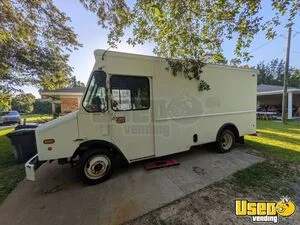 2007 Mt45 Stepvan Cabinets Louisiana Diesel Engine for Sale