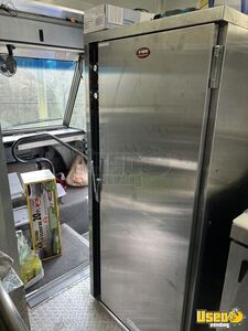 2007 Mt55 All-purpose Food Truck Exterior Customer Counter North Carolina Diesel Engine for Sale