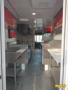 2007 Mt55 Step Van Kitchen Food Truck All-purpose Food Truck Exterior Customer Counter Indiana Diesel Engine for Sale