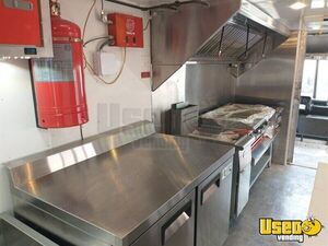 2007 Mt55 Step Van Kitchen Food Truck All-purpose Food Truck Fryer Indiana Diesel Engine for Sale