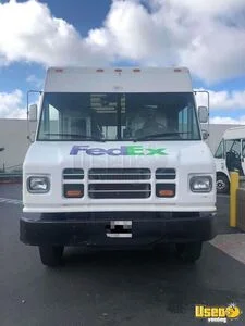 2007 P1000 Empty Step Van Truck Stepvan Diamond Plated Aluminum Flooring California Diesel Engine for Sale