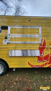 2007 P42 Long Wheelbase All-purpose Food Truck Floor Drains Maryland Diesel Engine for Sale