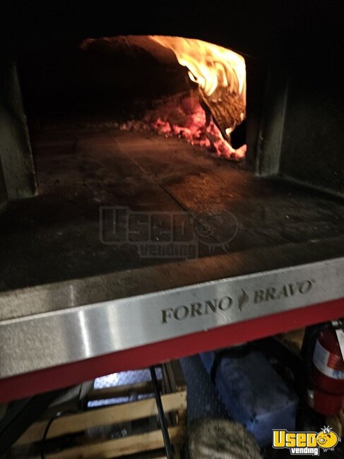 2007 Freightliner Pizza Food Truck Full Mobile Kitchen w/ Forno Bravo  Wood-Fired Pizza Oven for Sale in Virginia