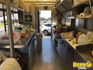 2007 Step Van Kitchen Food Truck All-purpose Food Truck Insulated Walls Texas Diesel Engine for Sale