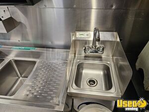2007 Step Van Pizza Food Truck Generator Virginia Diesel Engine for Sale