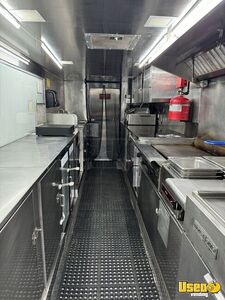 2007 Utilimaster All-purpose Food Truck Cabinets California Gas Engine for Sale