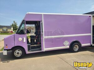 2007 Utilimaster Step Van Ice Cream Truck Ice Cream Truck Missouri Gas Engine for Sale