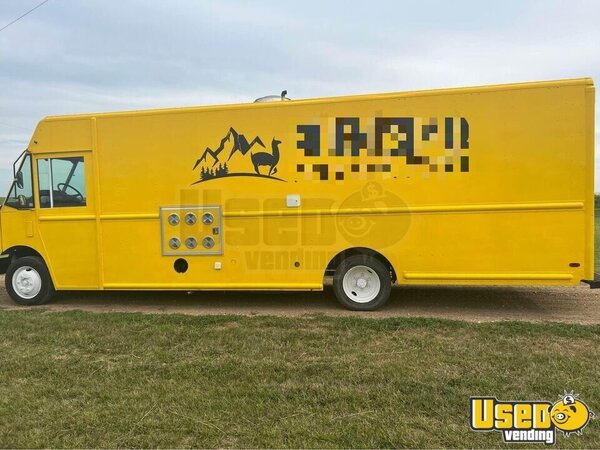 2007 Utilimaster Step Van Kitchen Food Truck All-purpose Food Truck South Dakota Diesel Engine for Sale