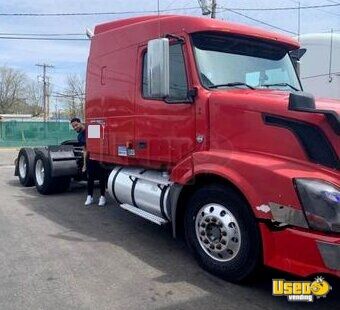 2007 Vnl Volvo Semi Truck New York for Sale