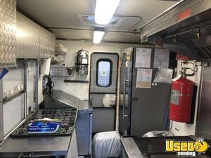 2007 W42 All-purpose Food Truck Awning Colorado Gas Engine for Sale