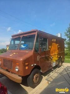 2007 W42 All-purpose Food Truck Concession Window Indiana Gas Engine for Sale