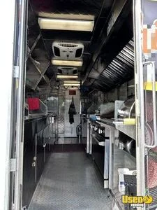 2007 W42 All-purpose Food Truck Diamond Plated Aluminum Flooring Texas Gas Engine for Sale
