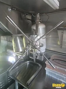 2007 W42 All-purpose Food Truck Hand-washing Sink Indiana Gas Engine for Sale