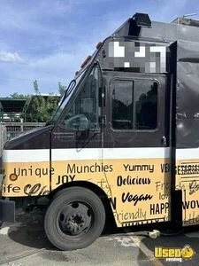 2007 W42 All-purpose Food Truck Stainless Steel Wall Covers Texas Gas Engine for Sale