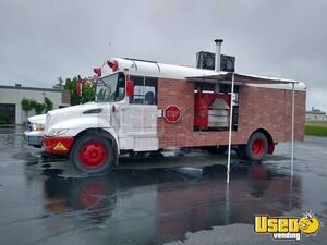 2007 Wood-fired Pizza Food Bus Pizza Food Truck Utah Diesel Engine for Sale