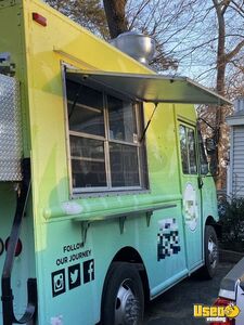 2007 Work Horse All-purpose Food Truck Concession Window Massachusetts Gas Engine for Sale