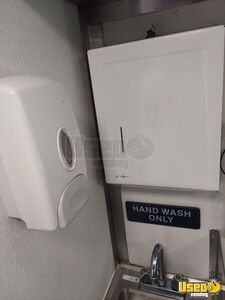 2007 Workhorse Kitchen Food Truck All-purpose Food Truck Flatgrill New Jersey Gas Engine for Sale