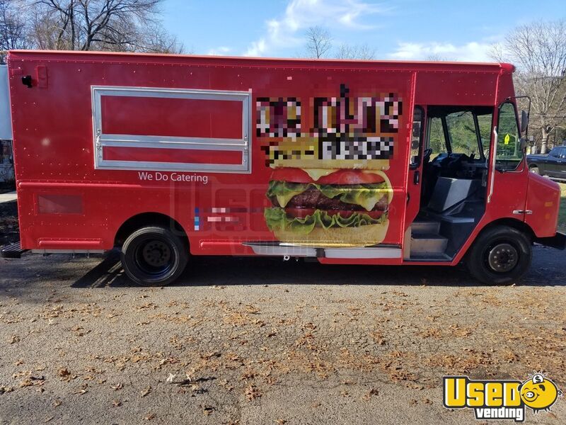 2007 Workhorse Kitchen Food Truck All-purpose Food Truck New Jersey Gas Engine for Sale