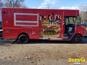 2007 Workhorse Kitchen Food Truck All-purpose Food Truck New Jersey Gas Engine for Sale