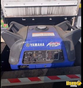 2007 Workhorse Mobile Boutique Truck Mobile Boutique Trailer 24 Tennessee Gas Engine for Sale
