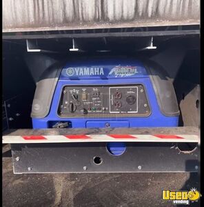 2007 Workhorse Mobile Boutique Truck Mobile Boutique Trailer Additional 8 Tennessee Gas Engine for Sale