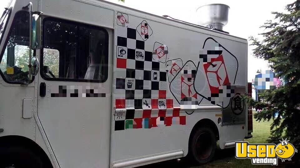 12 Workhorse Food Truck For Sale In Ontario