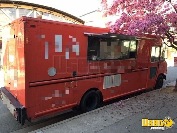 2007 Wrkcc Step Van Kitchen Food Truck All-purpose Food Truck California Gas Engine for Sale