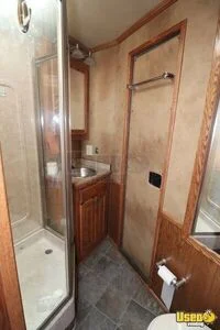 2008 3-horse Lq Trailer 8 Minnesota for Sale