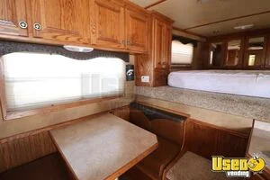 2008 3-horse Lq Trailer 9 Minnesota for Sale