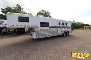 2008 3-horse Lq Trailer Restroom Minnesota for Sale