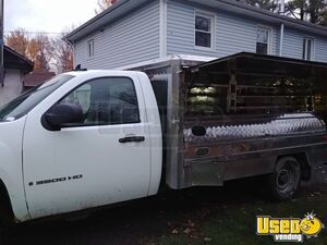 2008 3500 Hd Lunch Serving Food Truck Lunch Serving Food Truck Concession Window Quebec Gas Engine for Sale