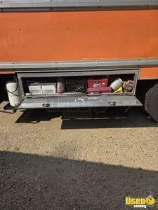 2008 4300 Kitchen Food Trailer Ice Bin Wisconsin Diesel Engine for Sale