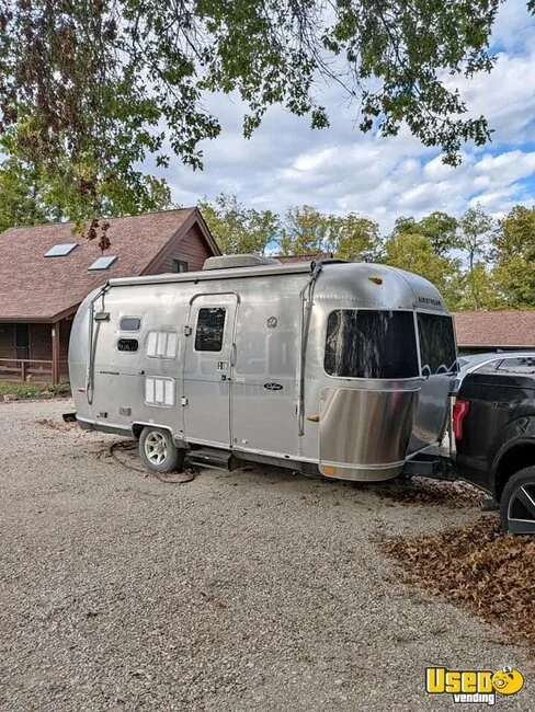 2008 Bambi Safari Se Airstream Ohio for Sale