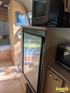 2008 Bambi Safari Se Tiny Home Additional 4 Ohio for Sale