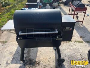 2008 Barbecue Concession Trailer Barbecue Food Trailer Bbq Smoker Michigan for Sale